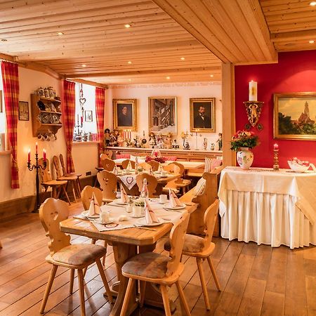 Kaiserhof Hotel Sonne Noerdlingen Ngoại thất bức ảnh