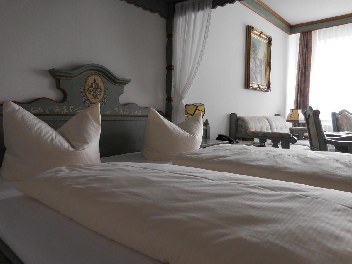 Kaiserhof Hotel Sonne Noerdlingen Ngoại thất bức ảnh
