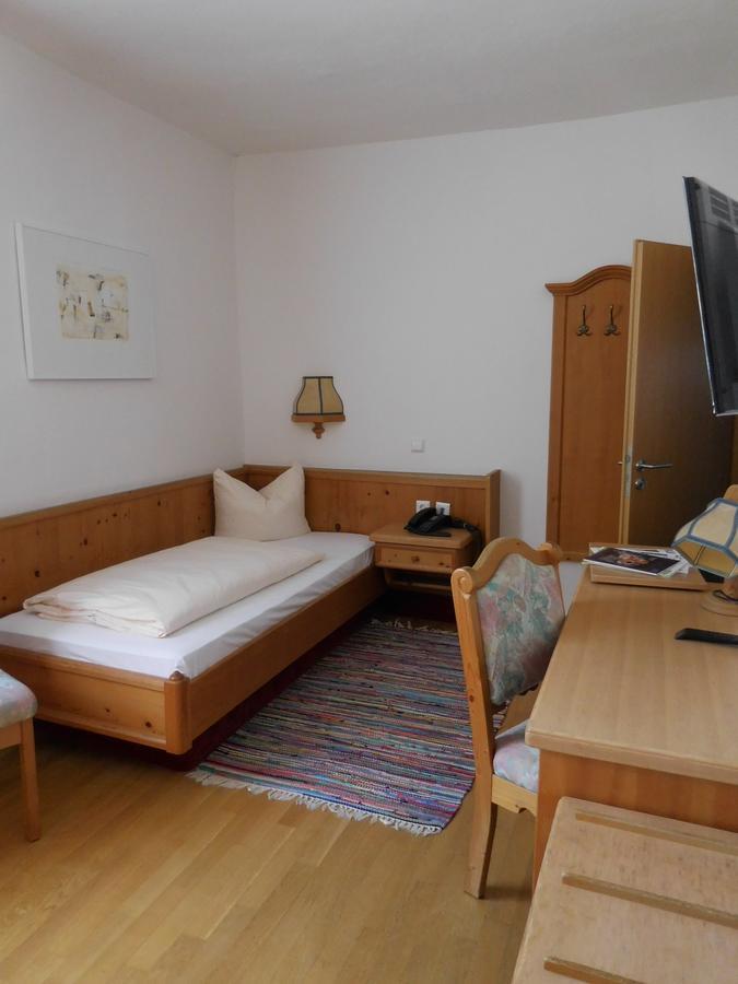 Kaiserhof Hotel Sonne Noerdlingen Ngoại thất bức ảnh
